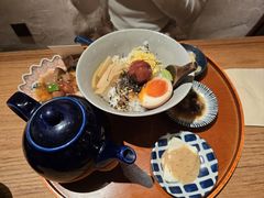 -啢啢茶寮(芳华横街店)