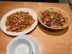 -自贡盐帮菜·玩辣餐厅(樱花园西街店)