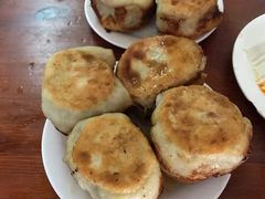 -宝瑞门钉肉饼店