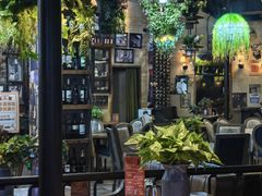 -临界音乐酒馆·小龙虾·江湖菜(华熙LIVE·鱼洞店)