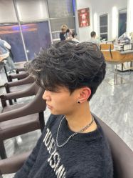 -藤野造型烫染·漂发