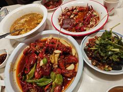 -阿胖龙虾小海鲜(宁国南路总店)