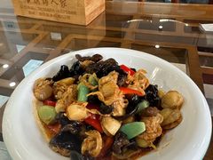 腊八蒜拌扇贝-良师门滨海人家·海鲜·家常菜(滨海城店)
