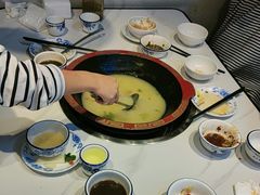 -牛得很·鲜牦牛肉烧烤·牛羊肉菌汤锅(康定店)