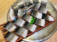 滋补炭烤鳗鱼-味家烤肉烤鳗鱼牛排(西塔旗舰店)