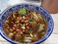 香辣牛肉米粉-湖南常德牛肉米粉(十梓街店)