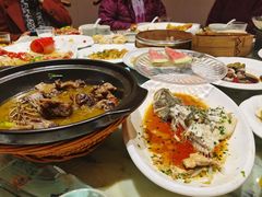 -梁家大院•农家菜(昆山会展中心店)