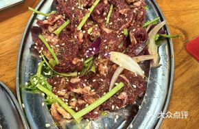 Satcha Freshly Sliced Beef Tenderloin