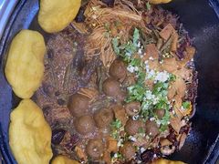 -袁小二大东北铁锅炖(吉祥村总部)