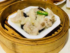 揽蒜云耳蒸排骨-品鱼庄酒家(新世界大酒店店)