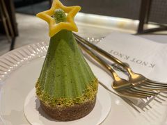 开心果礼裙慕斯挞-KNOTKNOT珞珞·日式甜品(K11店)