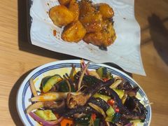 -洱火云南酸菜牛肉火锅(石景山当代商城店)