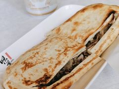 -宝光熏肉鞋底火烧(新街口店)