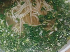 招牌骨汤牛肉面-西部马华清真兰州牛肉面·烧烤夜市(三里河店)
