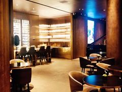 -wineapp葡萄酒餐吧(外滩金融中心店)