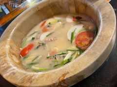 -抚仙湖生态石锅鱼野生菌(告庄店)
