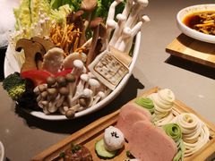 菌蔬拼盘-享月汤皇·海鲜小火锅·聚会(曲江创意谷店)
