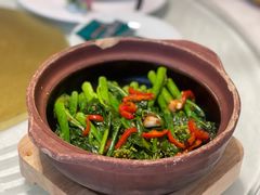 啫啫芥蓝-五谷芳乳鸽王(海景店)