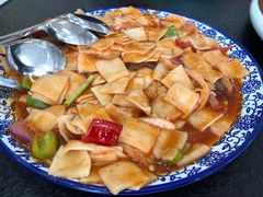 -撒拉人家.酸菜牦牛肉火锅