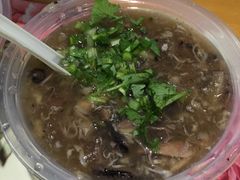 -食盈碗仔翅(星玺广场店)