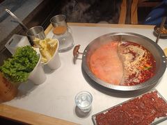 -焱三乐四川火锅店(经纬街店)