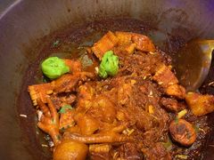 -山河屯铁锅炖(哈西站店)