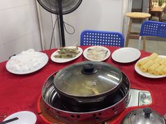 -花苑美食横琴生蚝火锅(拱北粤华路店)