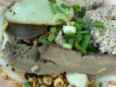 -榮泰米粉湯(Left Shop)