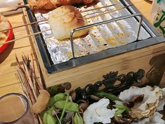 -烤满分·东北烧烤(首经贸店)