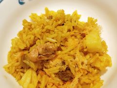 菠萝海鲜炒饭-美奈小馆·越南料理(中航城君尚购物中心店)