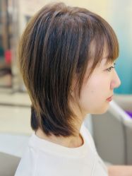 -虫二·专注健康烫染沙龙