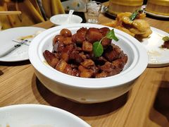 -山楂树融合菜餐厅