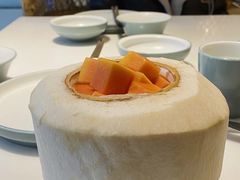 -东椰·海南椰子鸡火锅(朝阳门店)