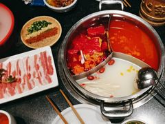 -周师兄大刀腰片火锅(洪崖洞旗舰店)