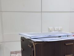 -雅悦齿科(顾村公园店)