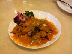 什么咖喱牛肉-荷花泰菜(东方新天地店)
