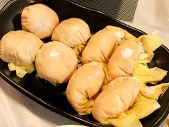 -鲜入围煮花胶鸡海鲜火锅