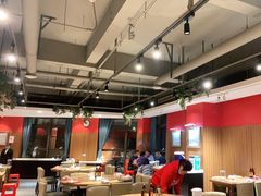 大堂-永红源啤酒·烧烤·海鲜·大排档(青特城店)