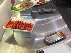 -怡人怡口牛排海鲜自助(飞龙大厦店)