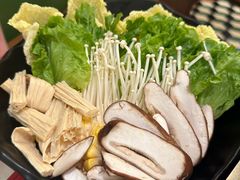 -潮界(凯德晶萃店)