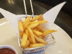 -WOLFGANG PUCK KITCHEN & BAR(迪士尼小镇店)