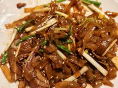 黑金干炒牛河-食大利香港茶餐厅(南亚风情第一城店)