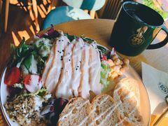 -ZING COFFEE 镜咖啡