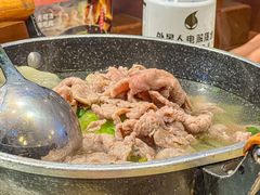 -全牛匠·乐山跷脚牛肉(新中关店)