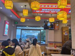 -阿婆情腊排骨火锅(金虹路店)