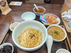 -蟹上黄·蟹黄面·江南糖水(人民广场店)