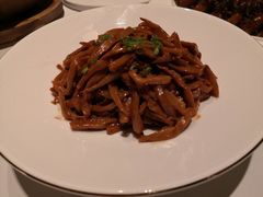 南乳清焖埔田笋丝-广州富力丽思卡尔顿酒店·丽轩·粤菜