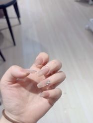 -瞧·享轻奢美甲美睫