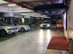 -杭州大厦购物城D座华浙店-停车场
