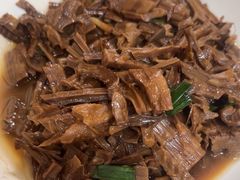 -芦茨金富饭庄·25年老字号·专做稻草鸡